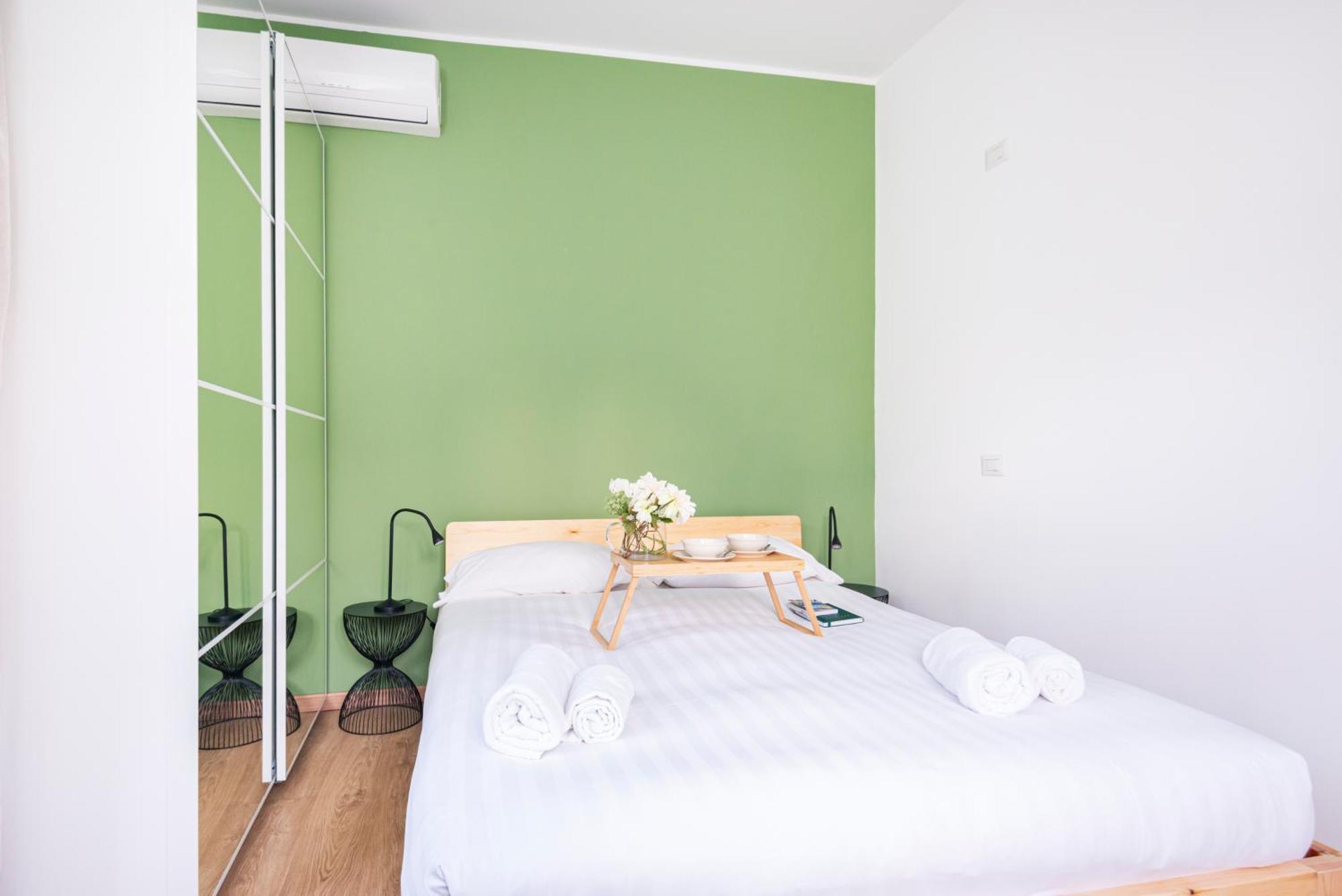 Amazing Flat Near Duomo & Colonne Di San Lorenzo By Easylife Mediolan Zewnętrze zdjęcie